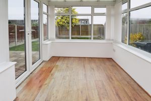 PYEFLEET CLOSE- click for photo gallery